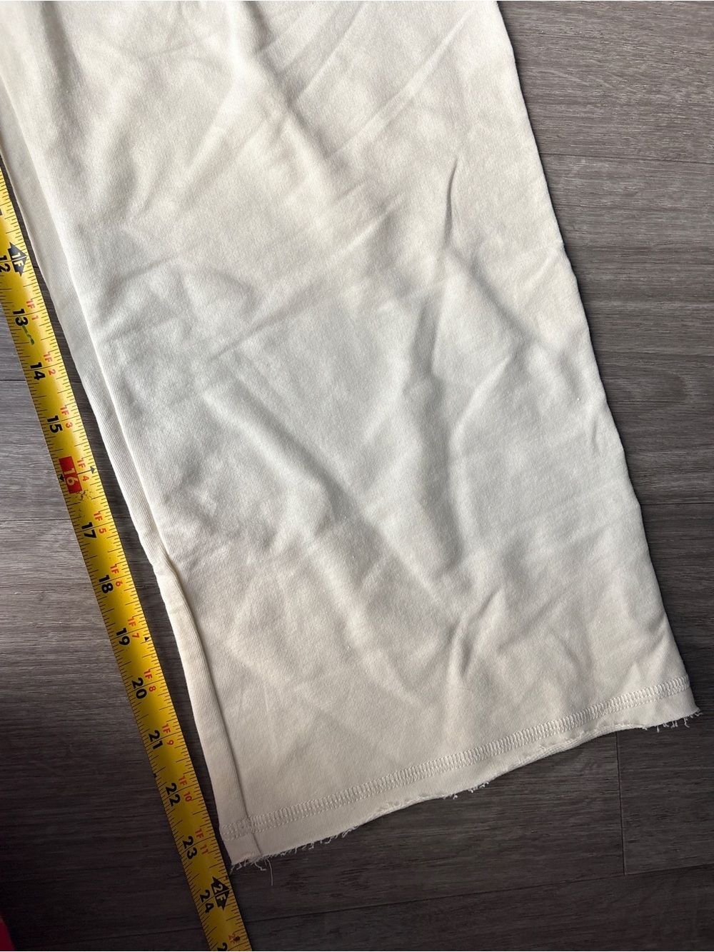 Under the canopy raw hem organic cotton cropped pants - Picture 2 of 5